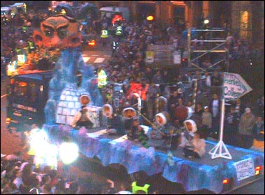 Scene from the Coventry Christmas light switch-on 2002 
