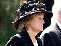 Цього тижня свідками виступить родина доктора Келлі