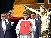 Lễ tang Đức Giáo hoàng được cử hành tại quảng trường St Peter