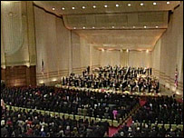 Dàn nhạc giao hưởng New York trình diễn tại Bình Nhưỡng 