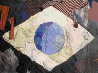 bandeira brasileira em farrapos