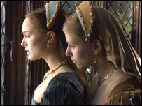 Natalie Portman and Scarlett Johansson