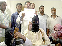 इराक़ में बंधक बनाए गए छह लोग  