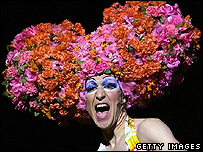 Cena do musical 'Priscilla, a Rainha do Deserto'