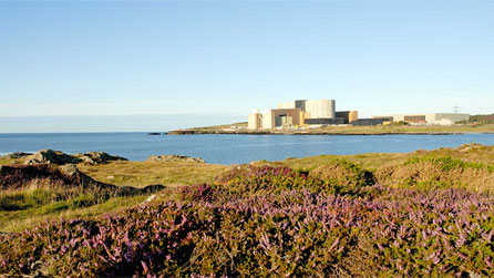 Golyga o orsaf bwer Wylfa