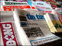 Ảnh chụp báo Việt Nam