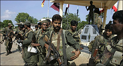 Sri Lanka soldiers (file photo)