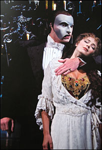 Con ma và Christine