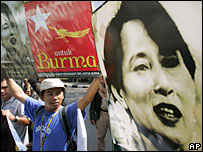 Bà Aung San Suu Kyi