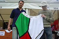 Alun ac Iwan a'u trôns