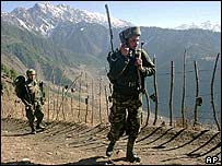 لائن آف کنٹرول پر بھارتی فوجی