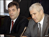 Premiê Kostanica e presidente Tadic, da Sérvia