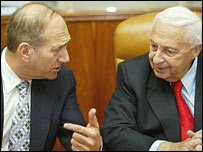 آريل شارون (راست) و اهود اولمرت