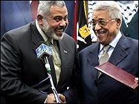 कई महीनों की चर्चा, खींचतान और हिंसा के बाद सरकार बन सकी है