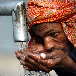 ایشیا گرمی سے بے حال