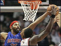 رشید والاس، فوروارد دیترویت پیستونز