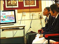 दिल्ली-लाहौर के बीच जुड़े तार