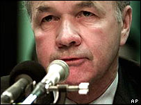 Eski Enron yöneticisi Kenneth Lay