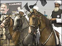 گھوڑوں پر لانگ مارچ 