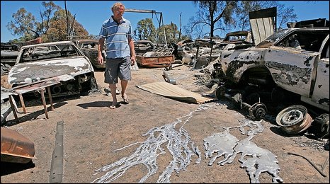 Cảnh tan hoang sau hỏa hoạn