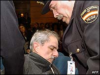 Adolfo Scilingo salonda fenalaştığı sırada