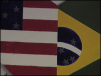 Bandeiras dos EUA e do Brasil