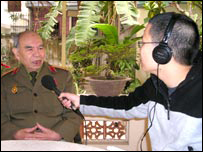 Thượng tướng Hoàng Minh Thảo trả lời phỏng vấn của Hoàng Dương tại Hà Nội