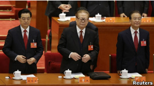 胡錦濤、江澤民和溫家寶在十八大中