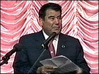 Жаноб Ниёзов асари фазо юзини кўрган  дунёдаги илк президентдир