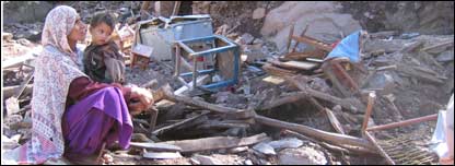 سندوری ڈبریاں میں ملبے کے ڈھیر 