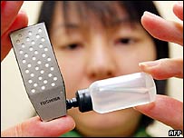 Pin nano của Nec và Toshiba