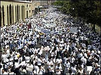 Kolombiya'da rehineler için düzenlenen eylem