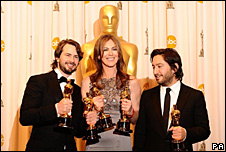 Mark Boal, Kathryn Bigelow and Greg Shapiro with their awards 