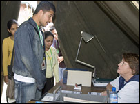 visitante do 'campo de refugiados'