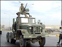 Veículo militar americano em Bagdá