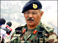 मेजर जनरल नियाज़ खटक