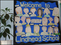 Lindhead School, Burniston, welcome sign