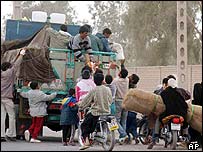 توزيع کمکها