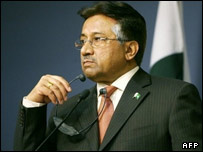 मुशर्रफ़ (फ़ाइल फ़ोटो)