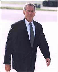 راه رفتن جرج بوش