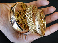 सोने के आभूषण