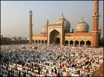 जामा मस्जिद में मुस्लमान