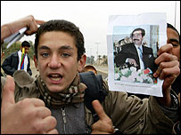 صدام حسین کے حق میں بھی مظاہرے ہوئے ہیں