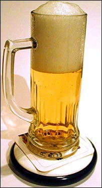 Cerveja e porta-copos