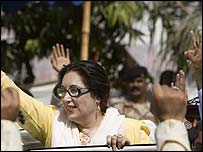  بینظیر بھٹو جناح ہسپتال کے دورے کے دوران