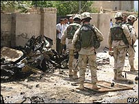 در رشته حملات يک ماه اخير در عراق بيش از ششصد نفر جان خود را از دست داده اند