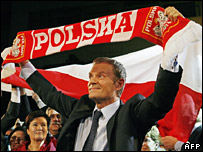 Ông Donald Tusk trước những người ủng hộ