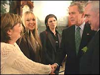 George Bush ve McCartney ailesi