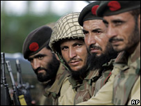 Tropas paquistanesas