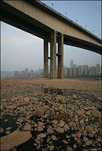 A cidade de Chengdú é uma das metrópoles afetadas no sudoeste chinês 